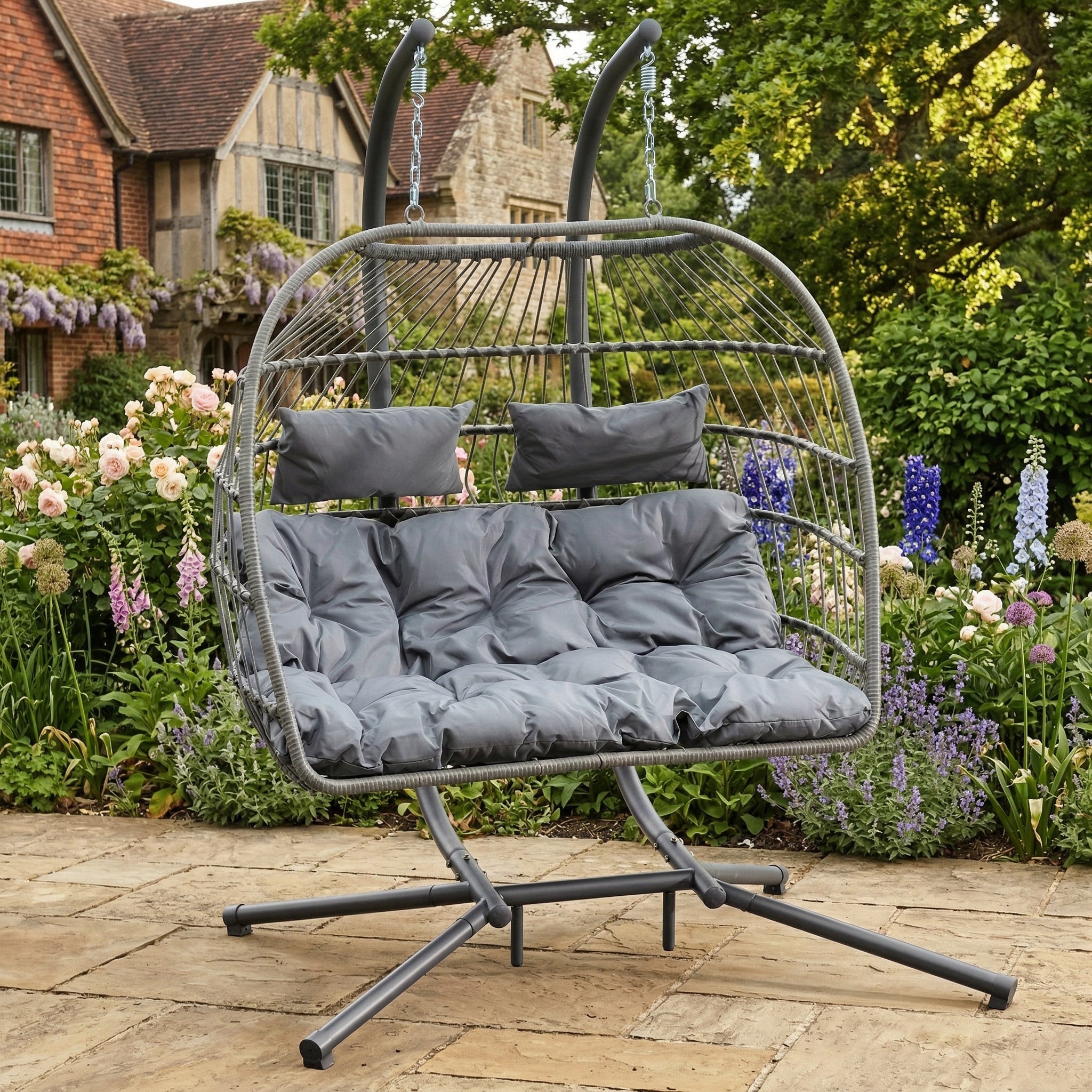 Ightham - Double Egg Chair in Dark Grey on Grey