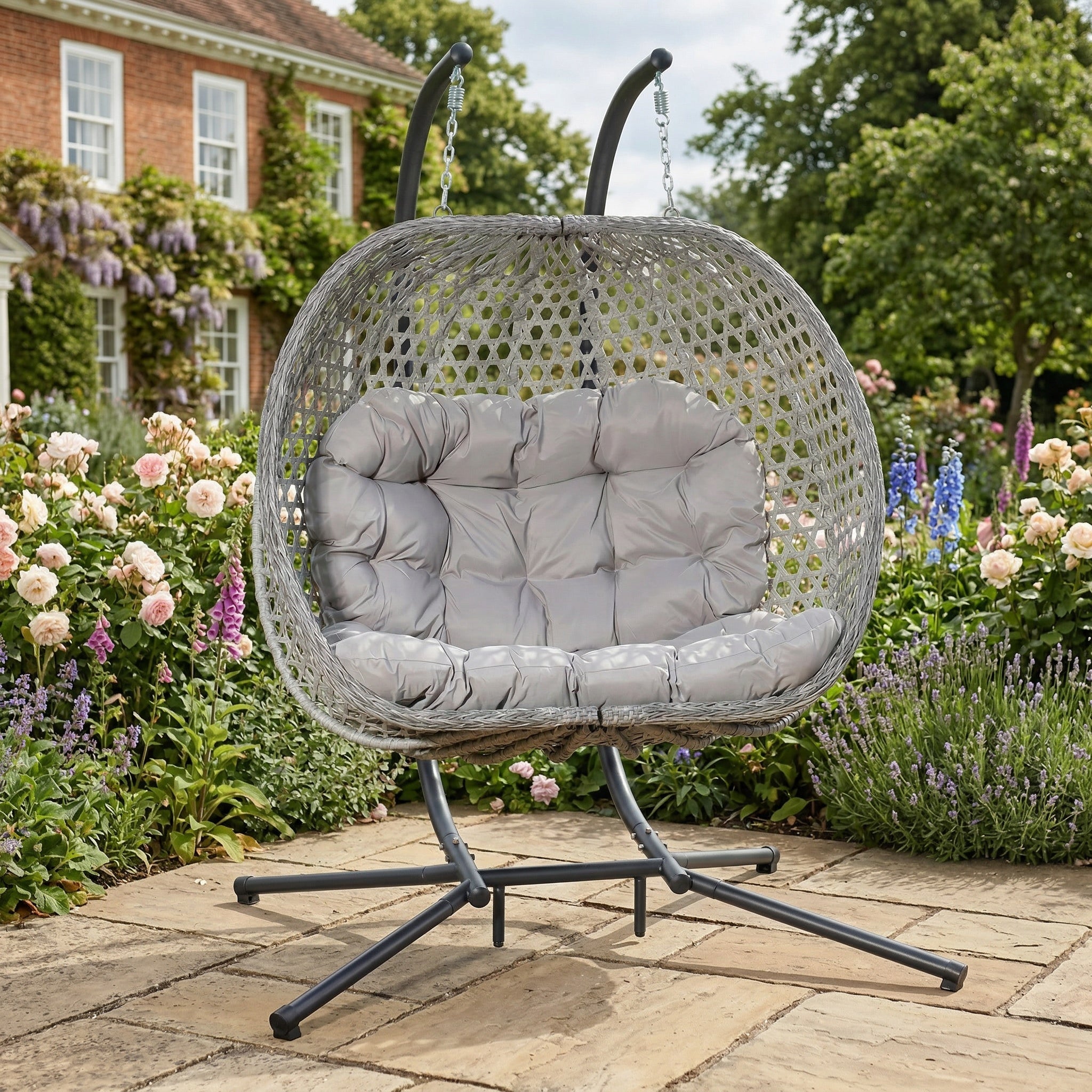 Knole - Double Egg Chair in Light Grey on Grey