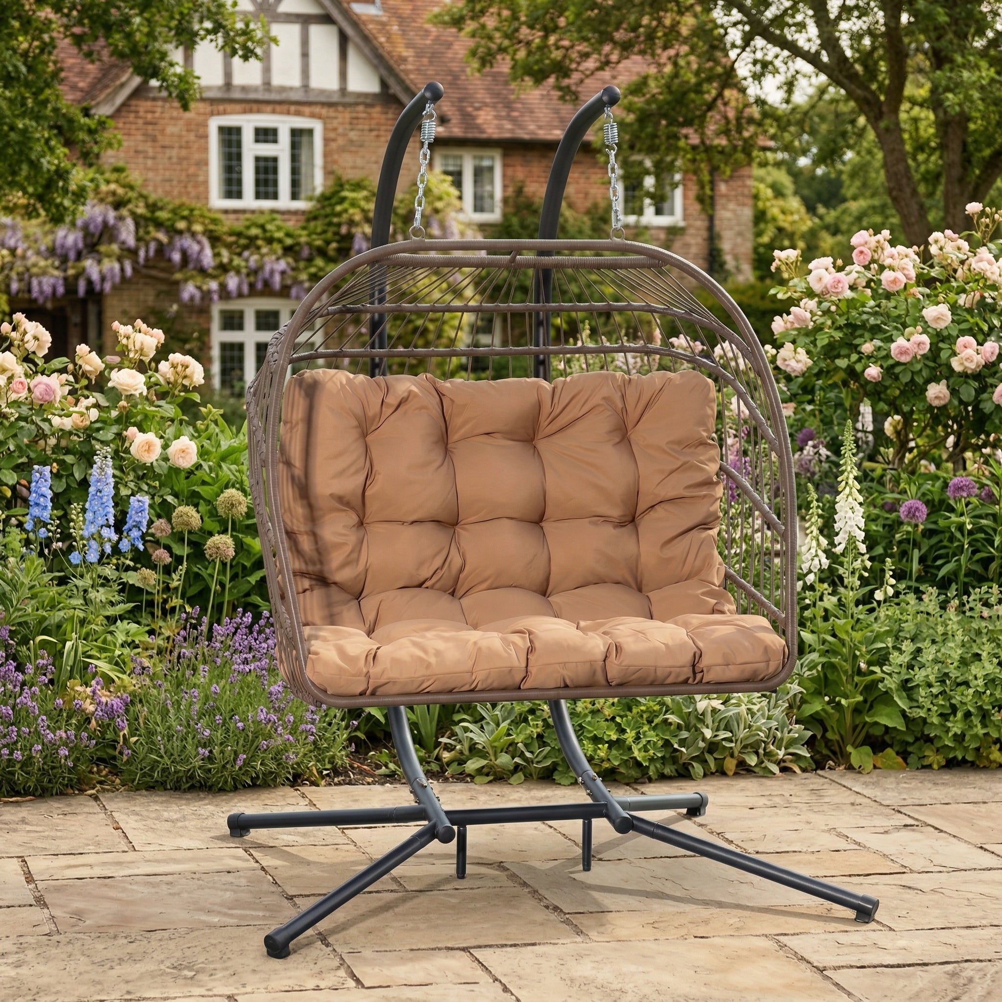 Ightham - Double Egg Chair in Brown on Brown