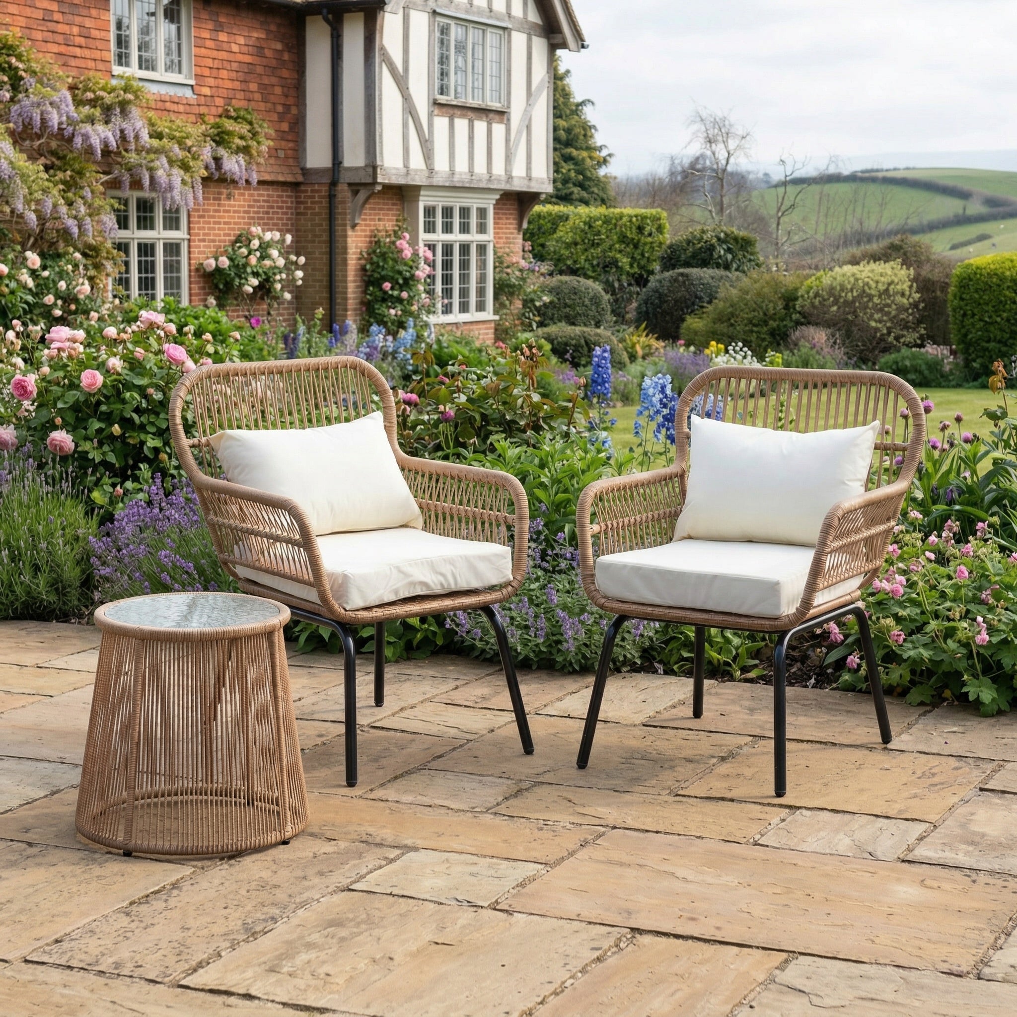 Stourhead - 3 Piece Patio Set in Cream on Natural