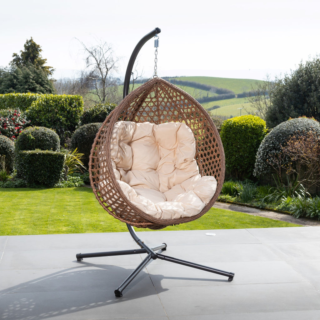 Lanhydrock - Single Egg Chair in Cream on Brown