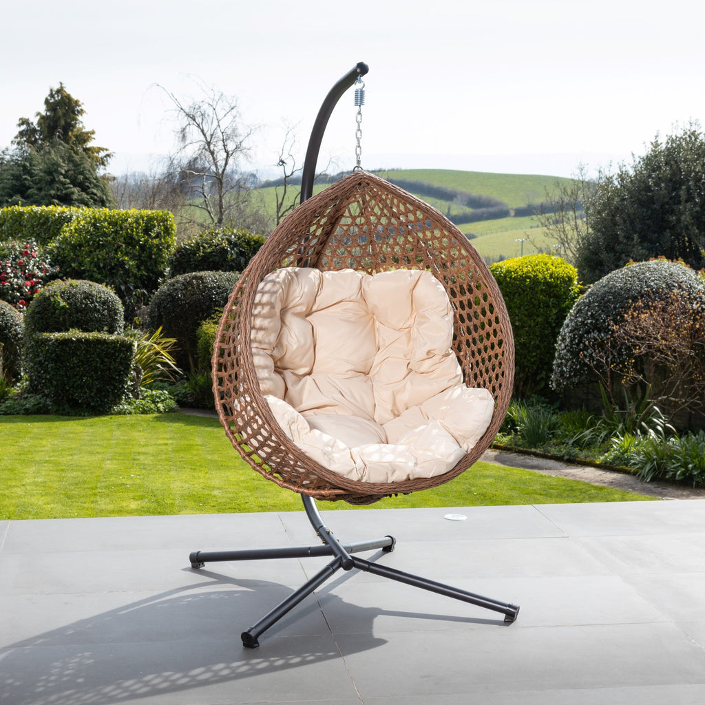 Lanhydrock - Single Egg Chair in Cream on Brown