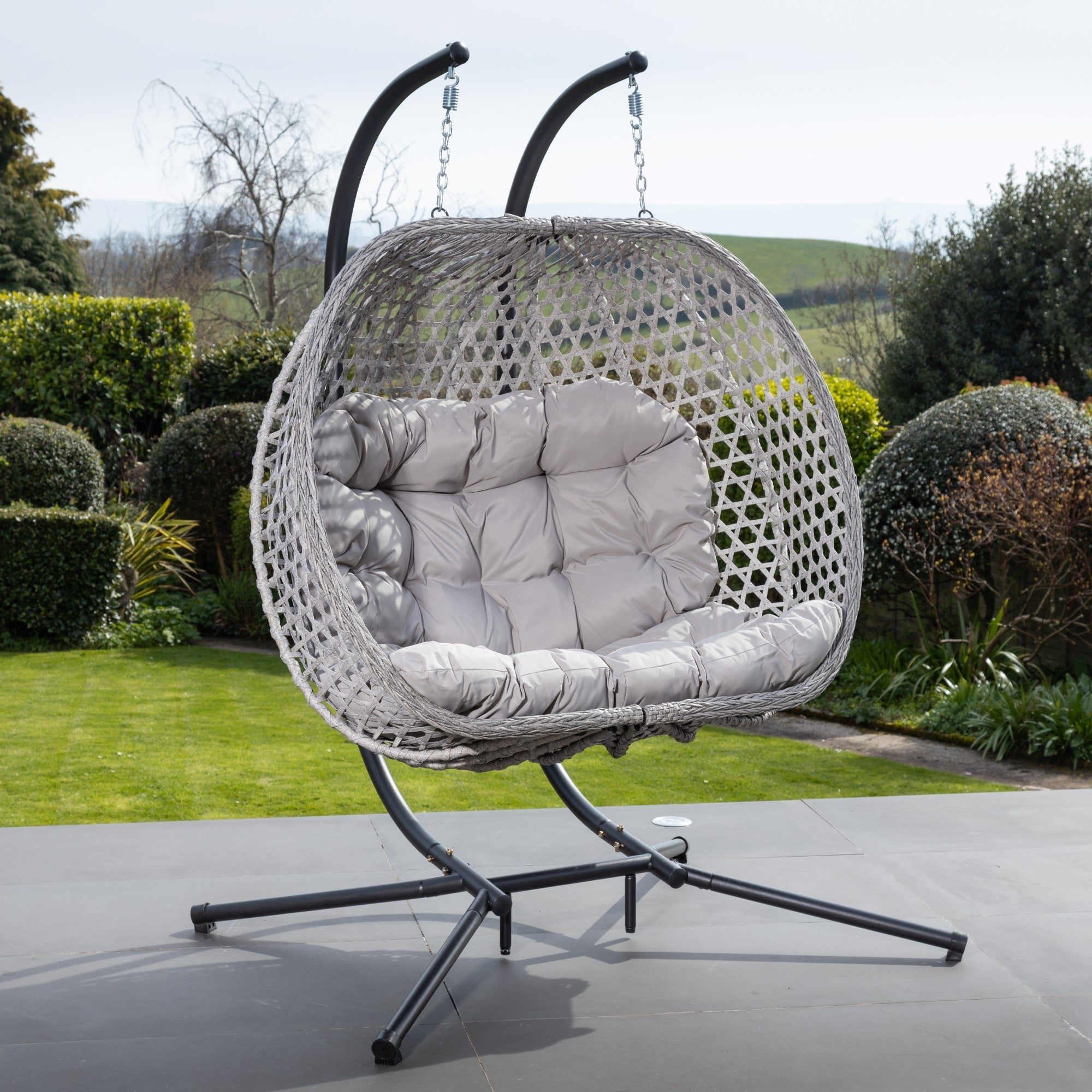 Knole - Double Egg Chair in Light Grey on Grey
