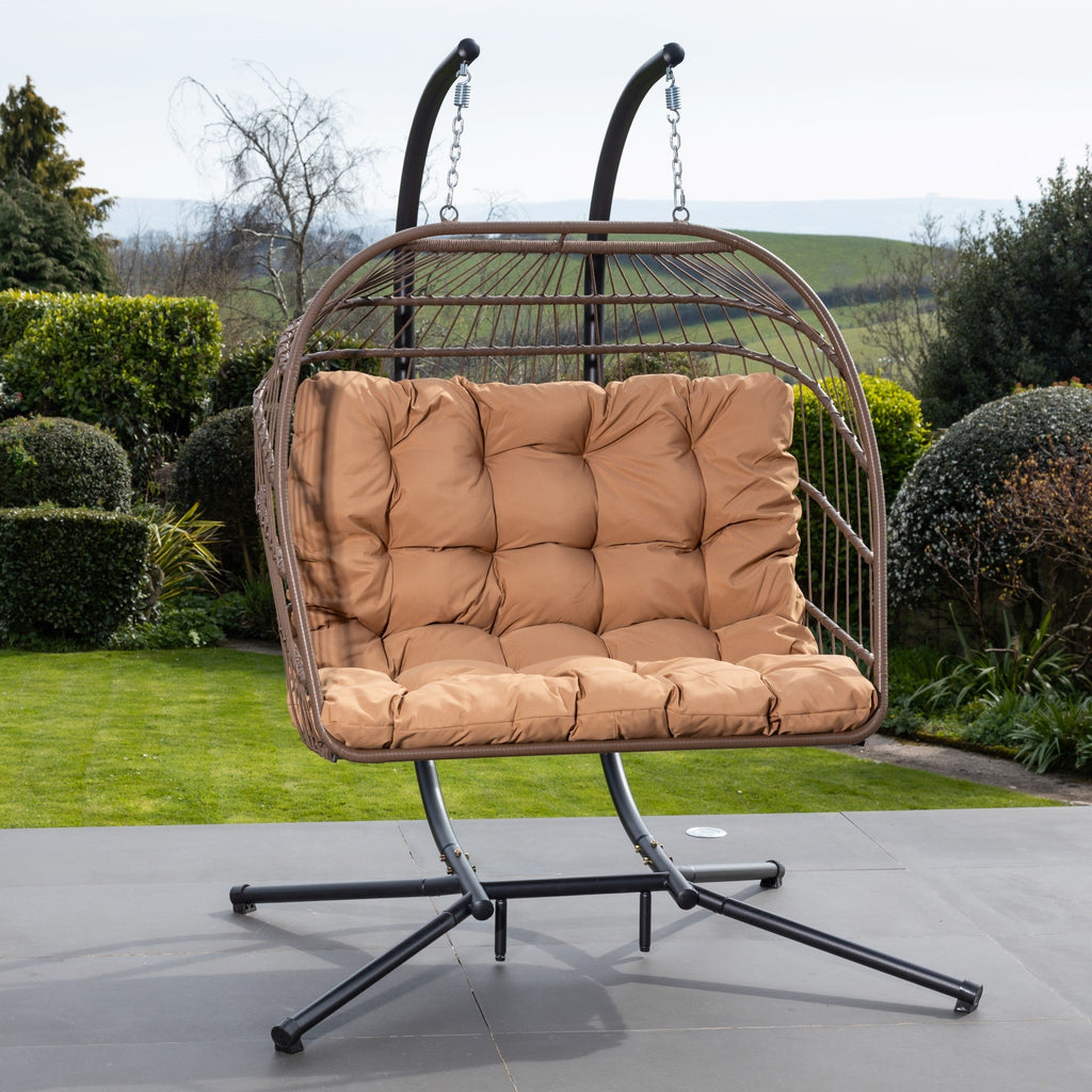 Ightham - Double Egg Chair in Brown on Brown