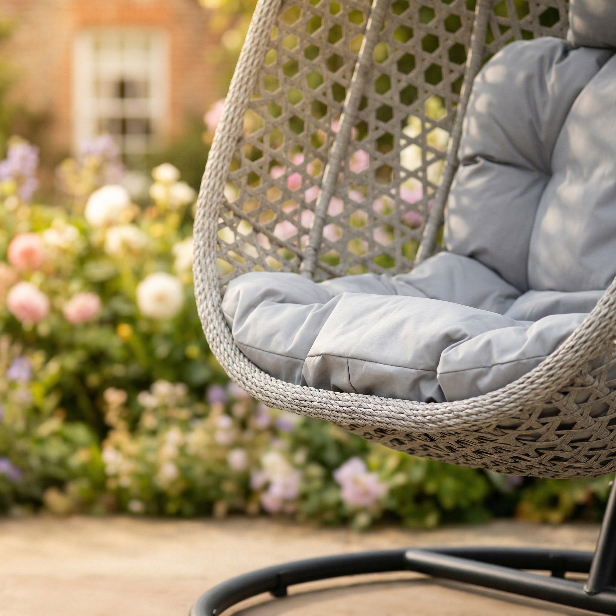 Saltram - Single Egg Chair in Light Grey on Grey