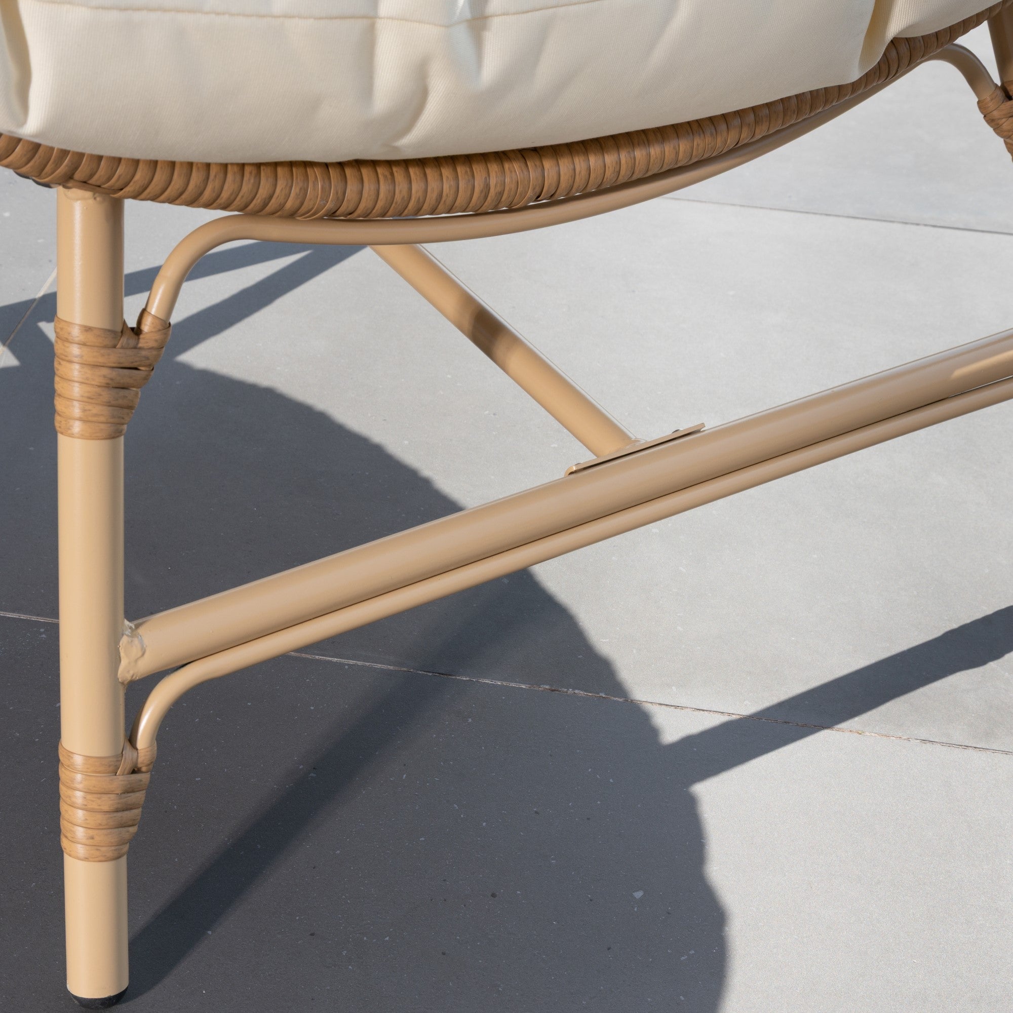 Tyntesfield - Round Standing Egg Chair in Cream