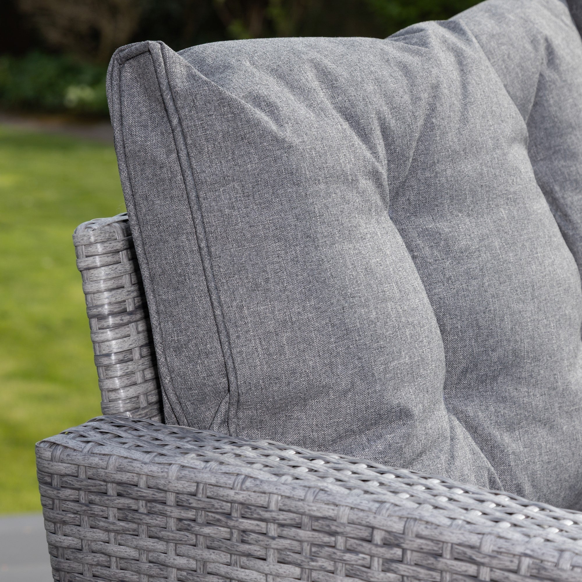 Montacute - Corner, Bench & Table Dining Set in Grey on Grey