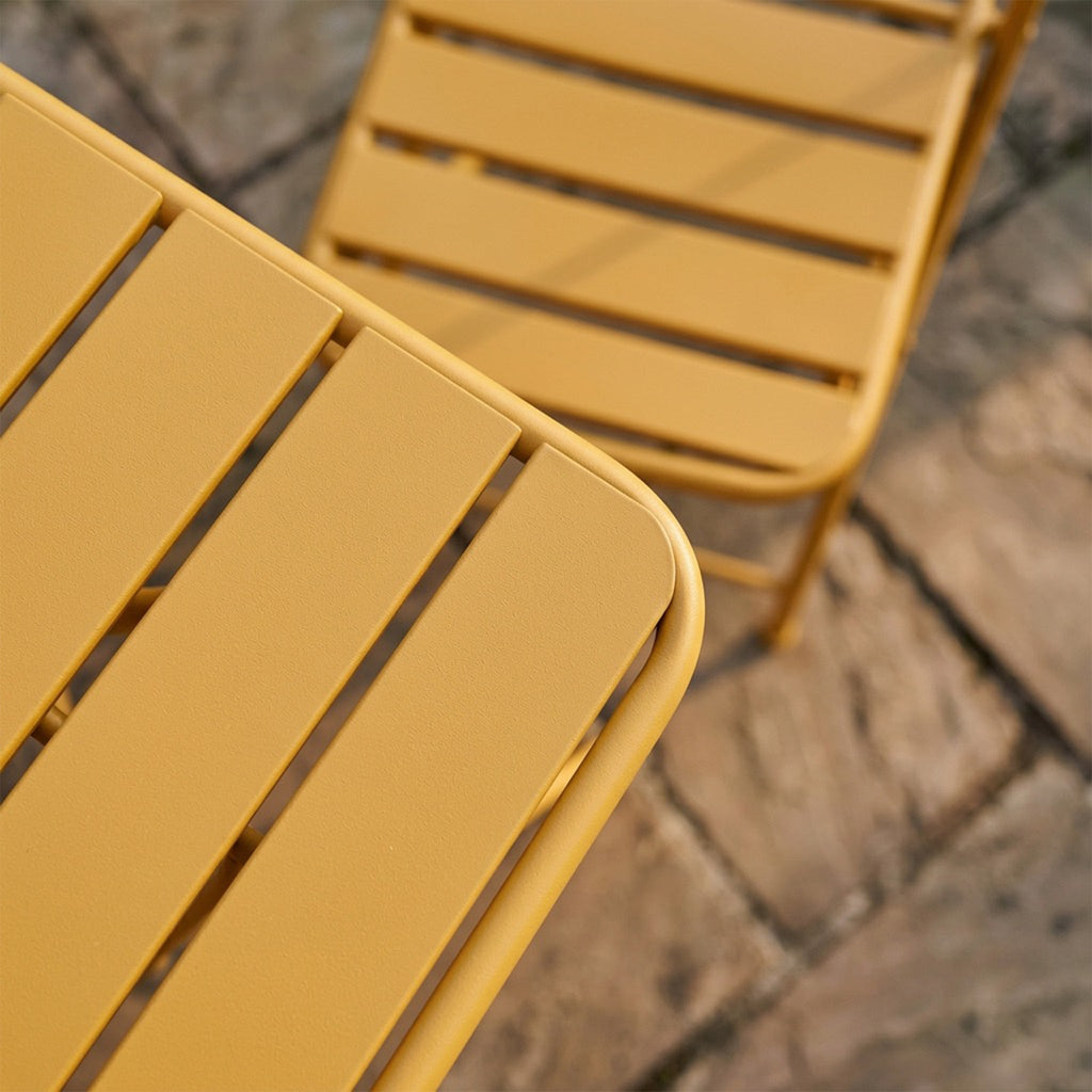 Hidcote - Folding Patio Set in Yellow