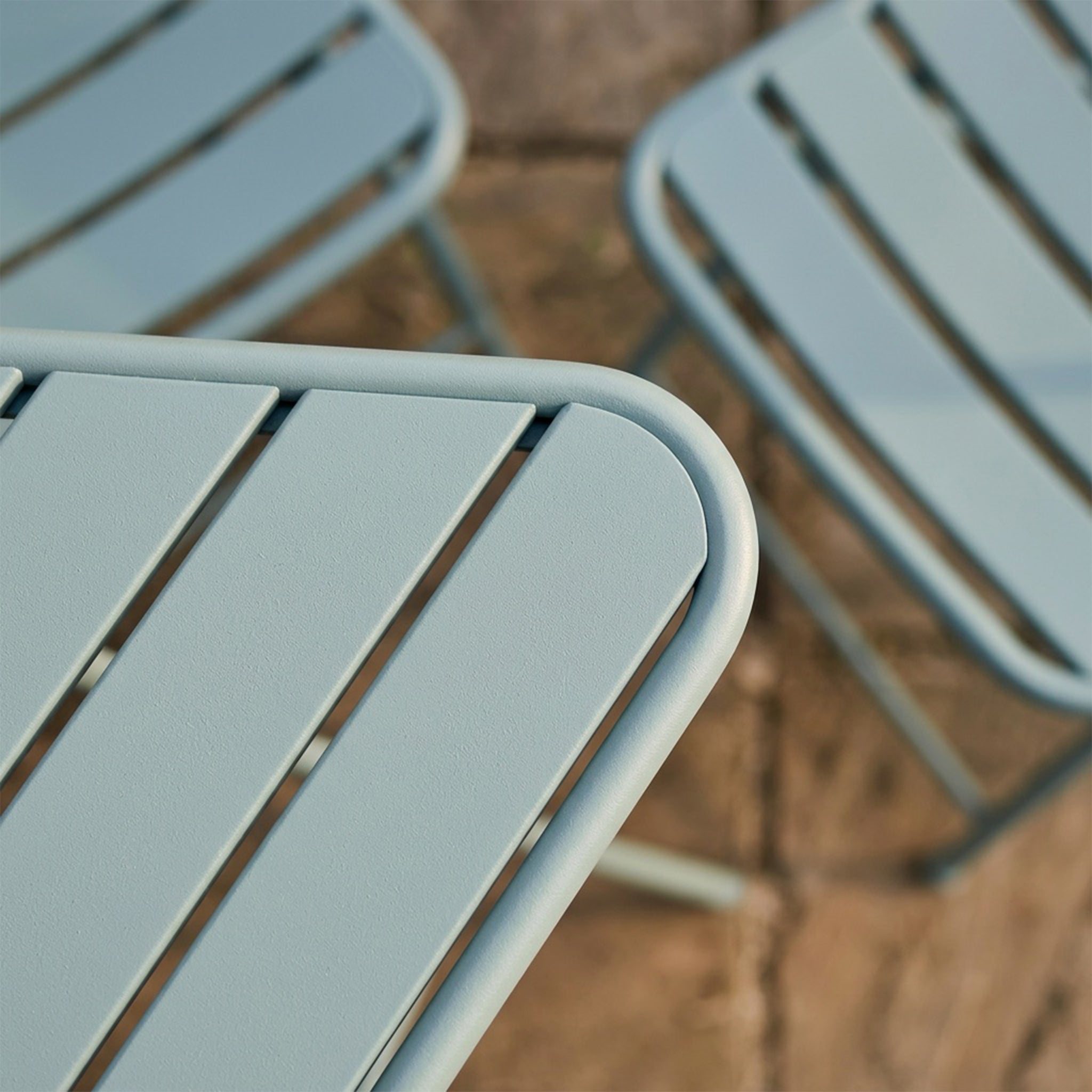 Hidcote - Folding Patio Set in Light Blue