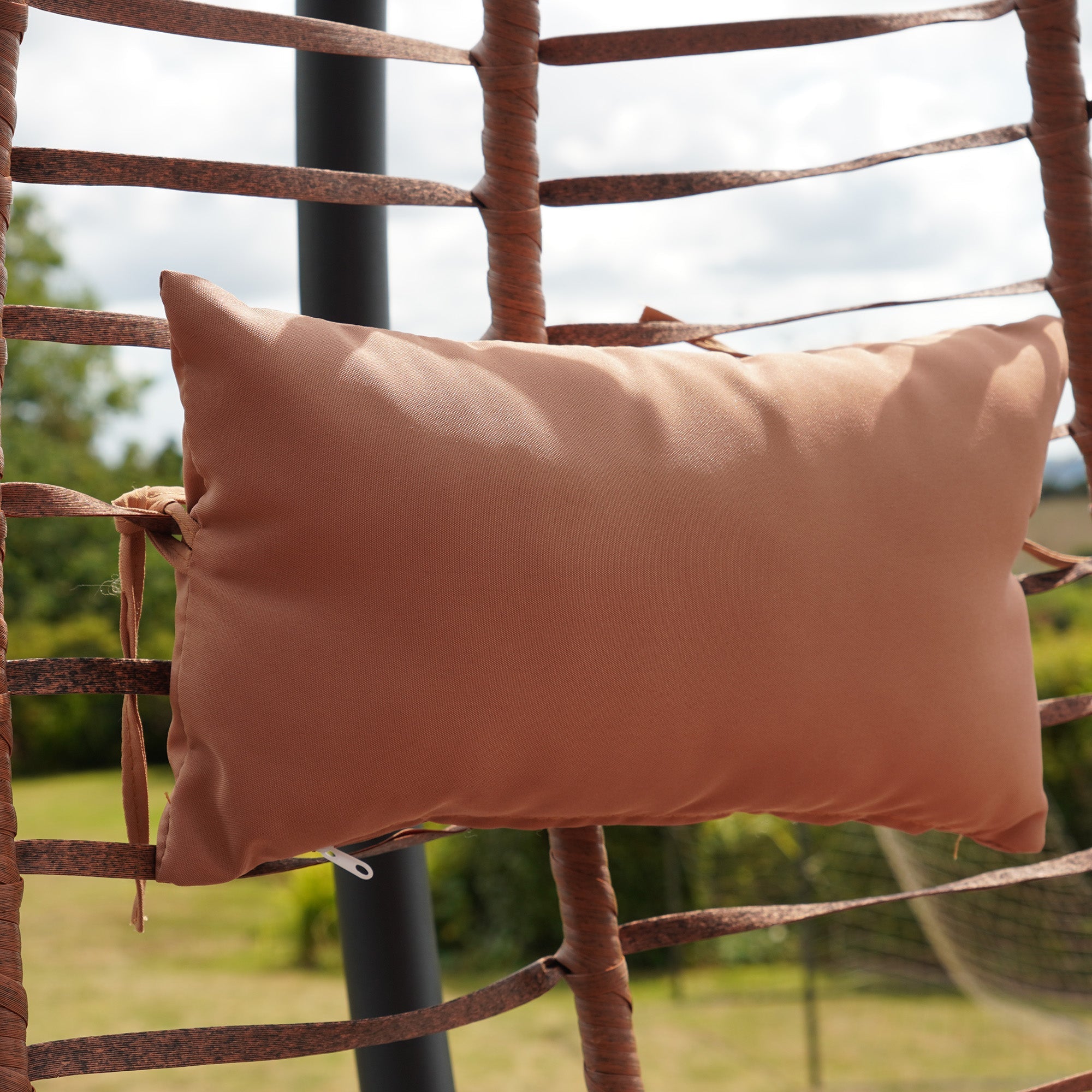 Cotehele - Single Egg Chair in Brown on Brown